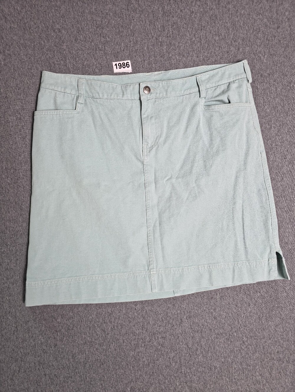 Duluth Trading Light Mint Green A-Line Skirt 16. Gorpcore. Casual. Summer